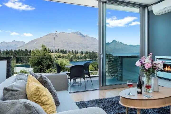 Luxury Lake View - 1 Bedroom Queenstown Buitenkant foto