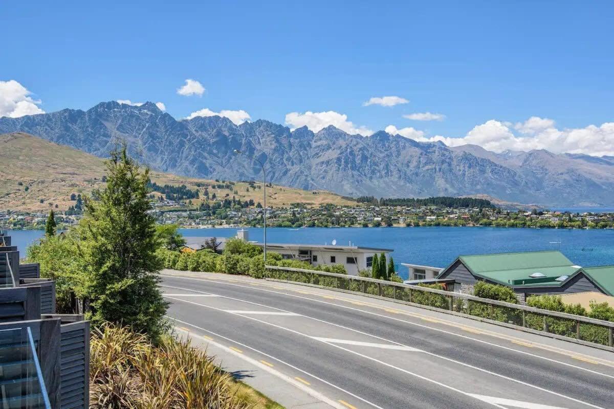 Luxury Lake View - 1 Bedroom Queenstown Buitenkant foto